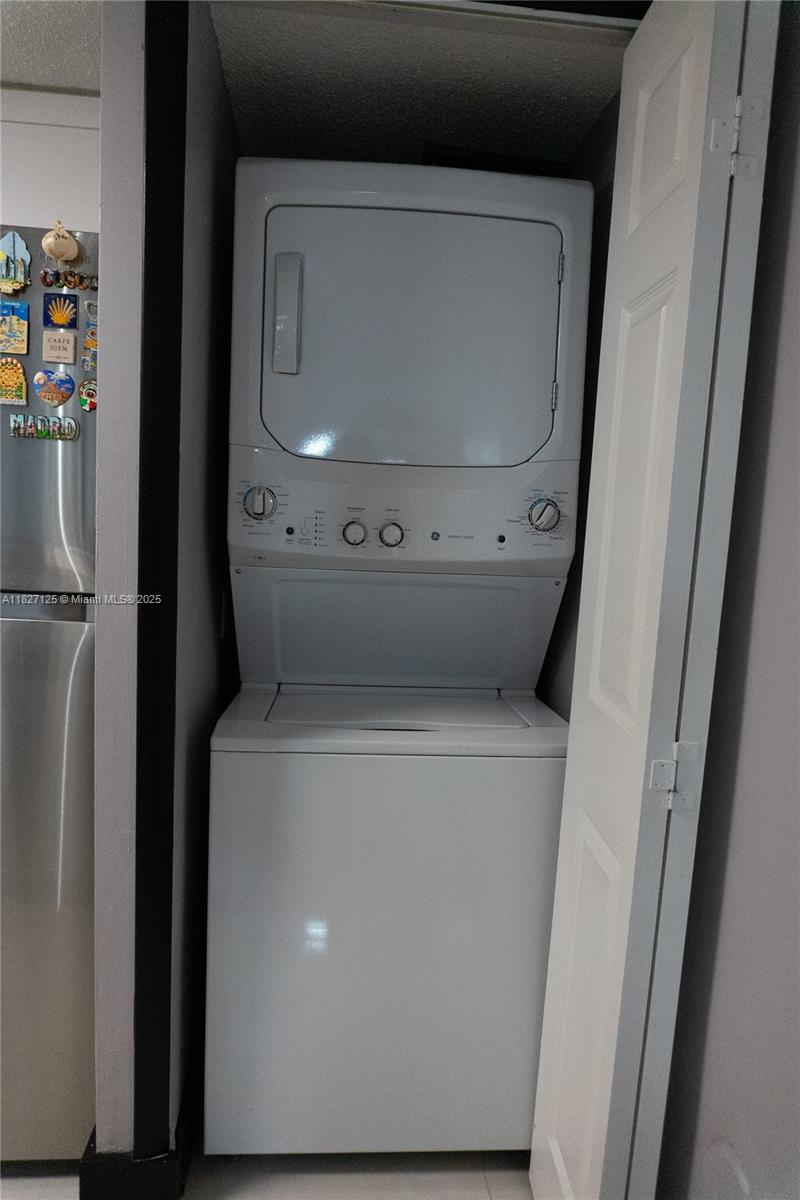 VERABELLA FALLS CONDO - Residential