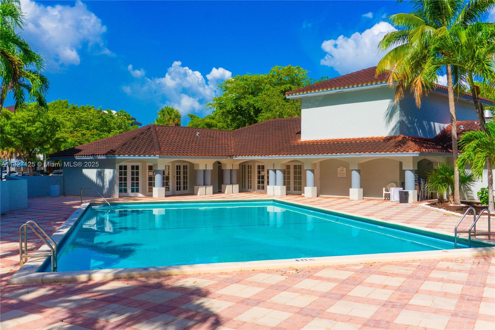 VERABELLA FALLS CONDO - Residential