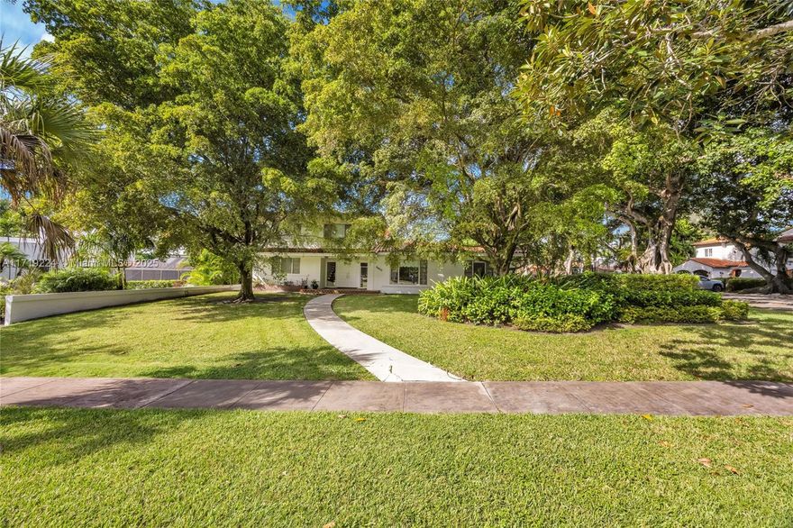 Situated in the heart of Coral Gables on one of its most iconic streets, this home, overlooking the de Soto fountain, is coming to market for the first time. Boasting a 15,000 square foot lot, the property features generous spaces including an oversized family room, huge kitchen and breakfast room, and large living and dining rooms. There are 2 gracious bedrooms downstairs and 3 more on the second floor. The deep covered porch includes a full cabana bath and it opens up to the screened pool and patio. Located just around the corner from the Venetian Pool and the Biltmore hotel, this home on a corner lot is ready to be reimagined and made into a glamourous Gables dream home!