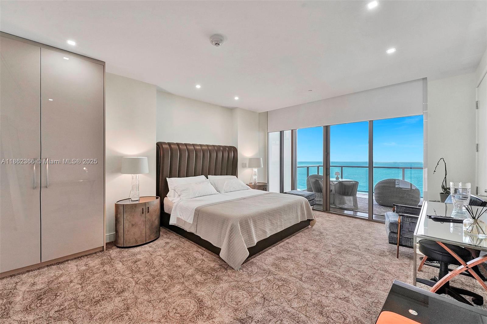 BAL HARBOUR CENTER CONDO - Residential