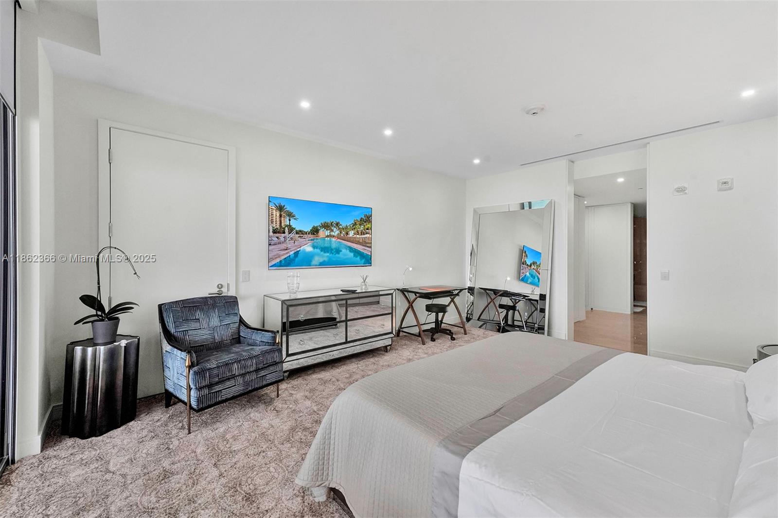 BAL HARBOUR CENTER CONDO - Residential