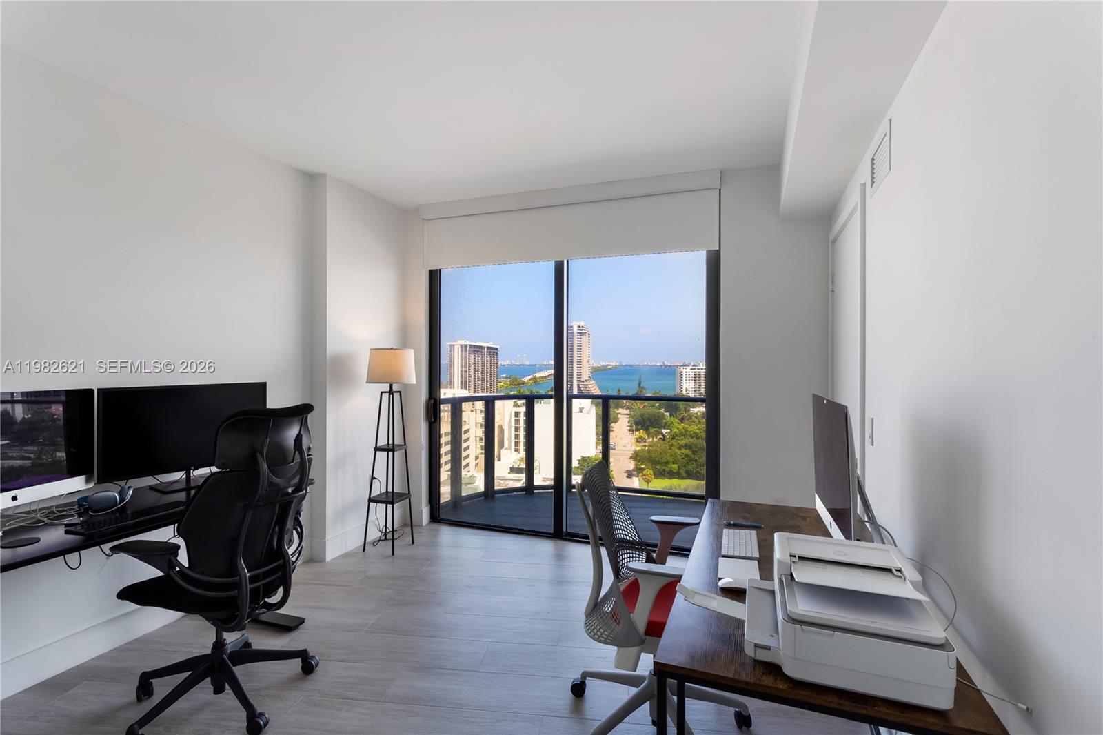 3401 MIDTOWN CONDO - Residential