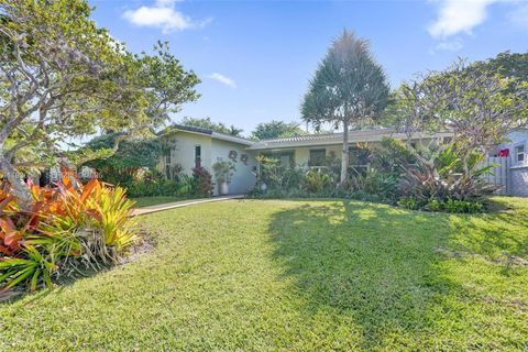 Photo of 838 Johnson St, Hollywood, FL 33019 (MLS # A11936540)