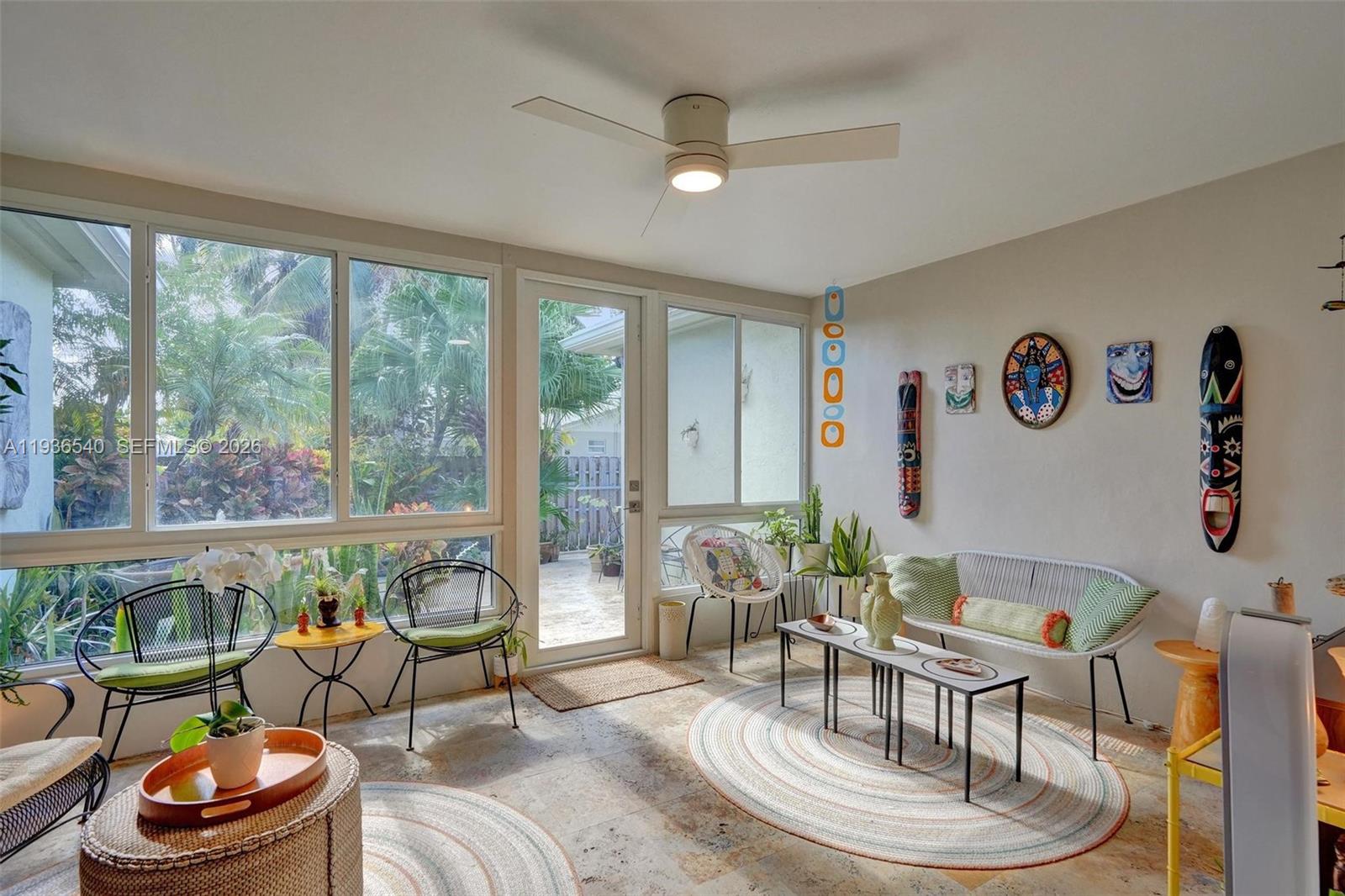 HOLLYWOOD LAKES SECTION - Residential