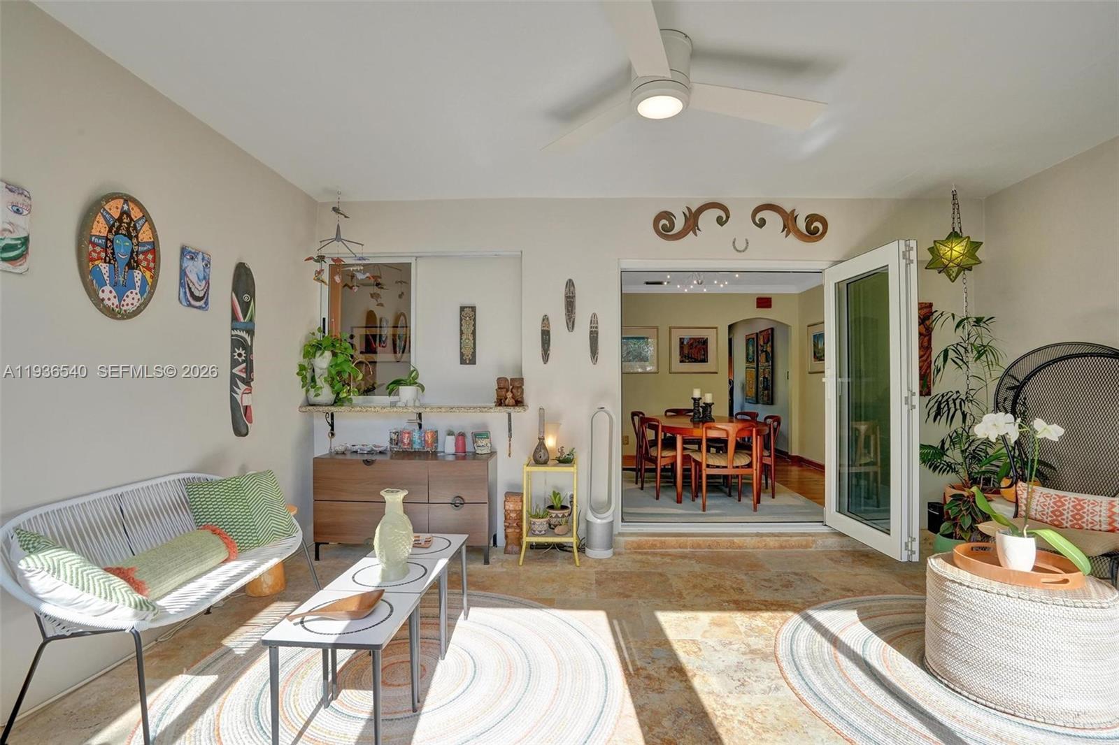 HOLLYWOOD LAKES SECTION - Residential