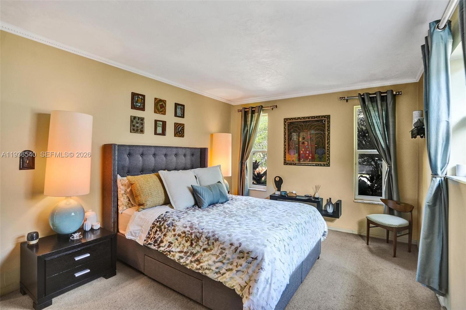 HOLLYWOOD LAKES SECTION - Residential