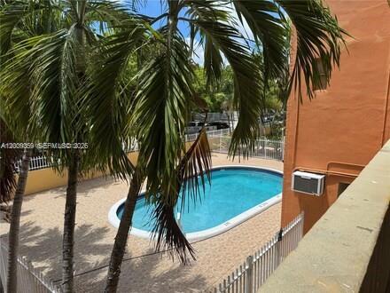 THE PALMS 51 CONDO - Residential