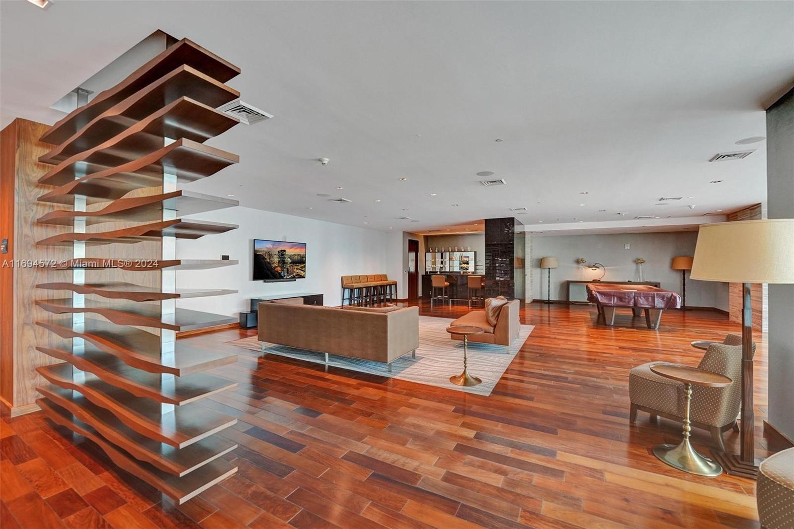 LAS OLAS BEACH CLUB CONDO - Residential
