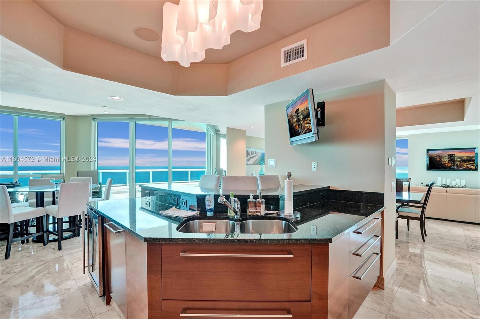 LAS OLAS BEACH CLUB CONDO - Residential