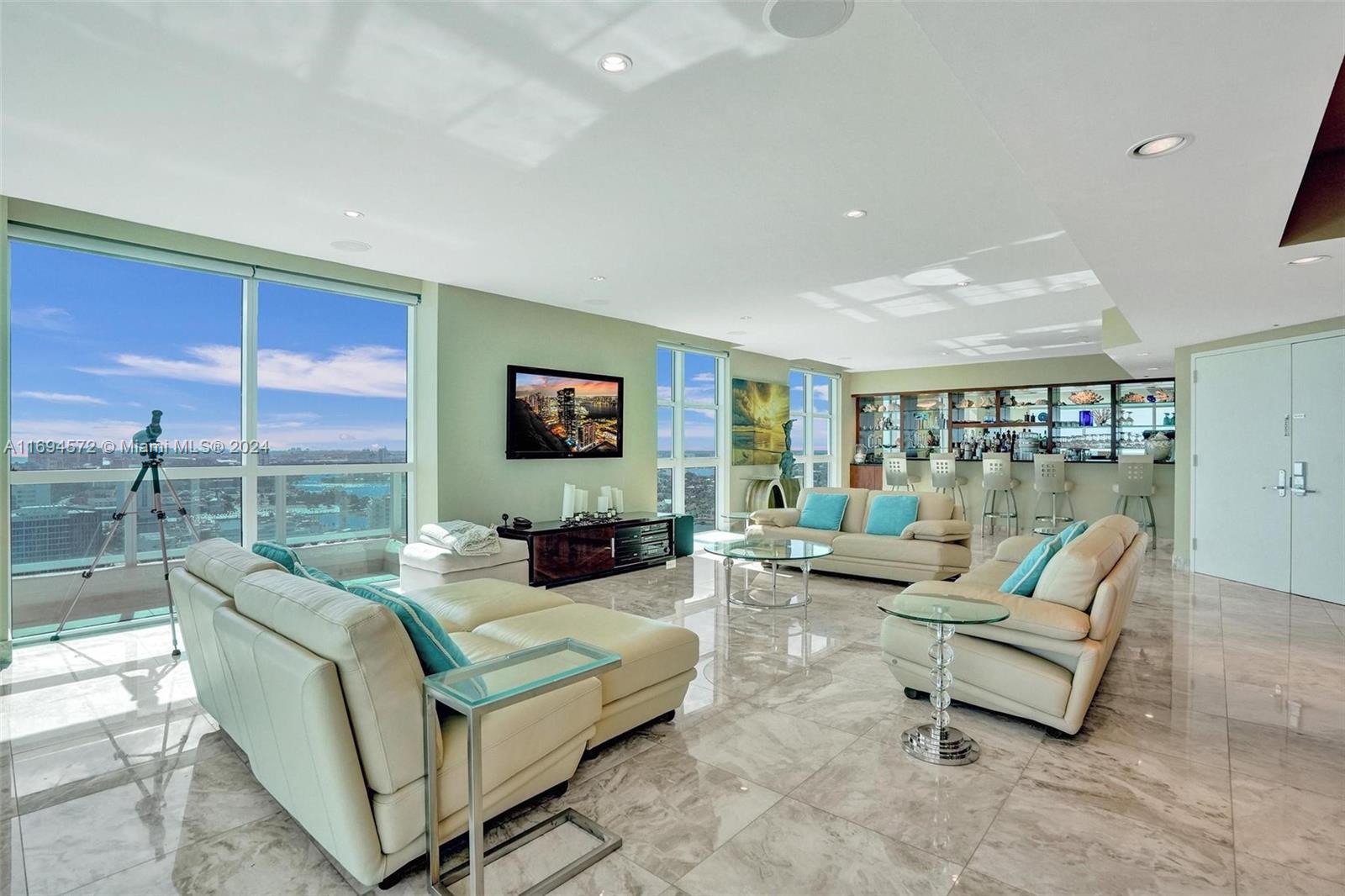 LAS OLAS BEACH CLUB CONDO - Residential