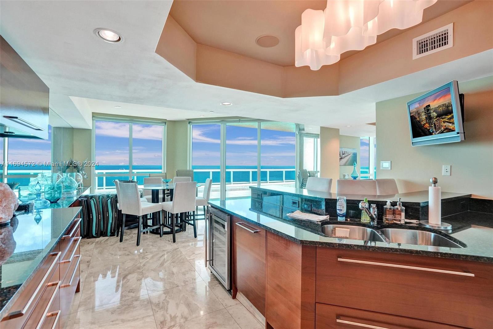 LAS OLAS BEACH CLUB CONDO - Residential