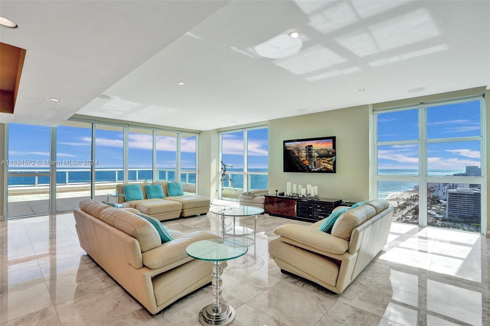 LAS OLAS BEACH CLUB CONDO - Residential