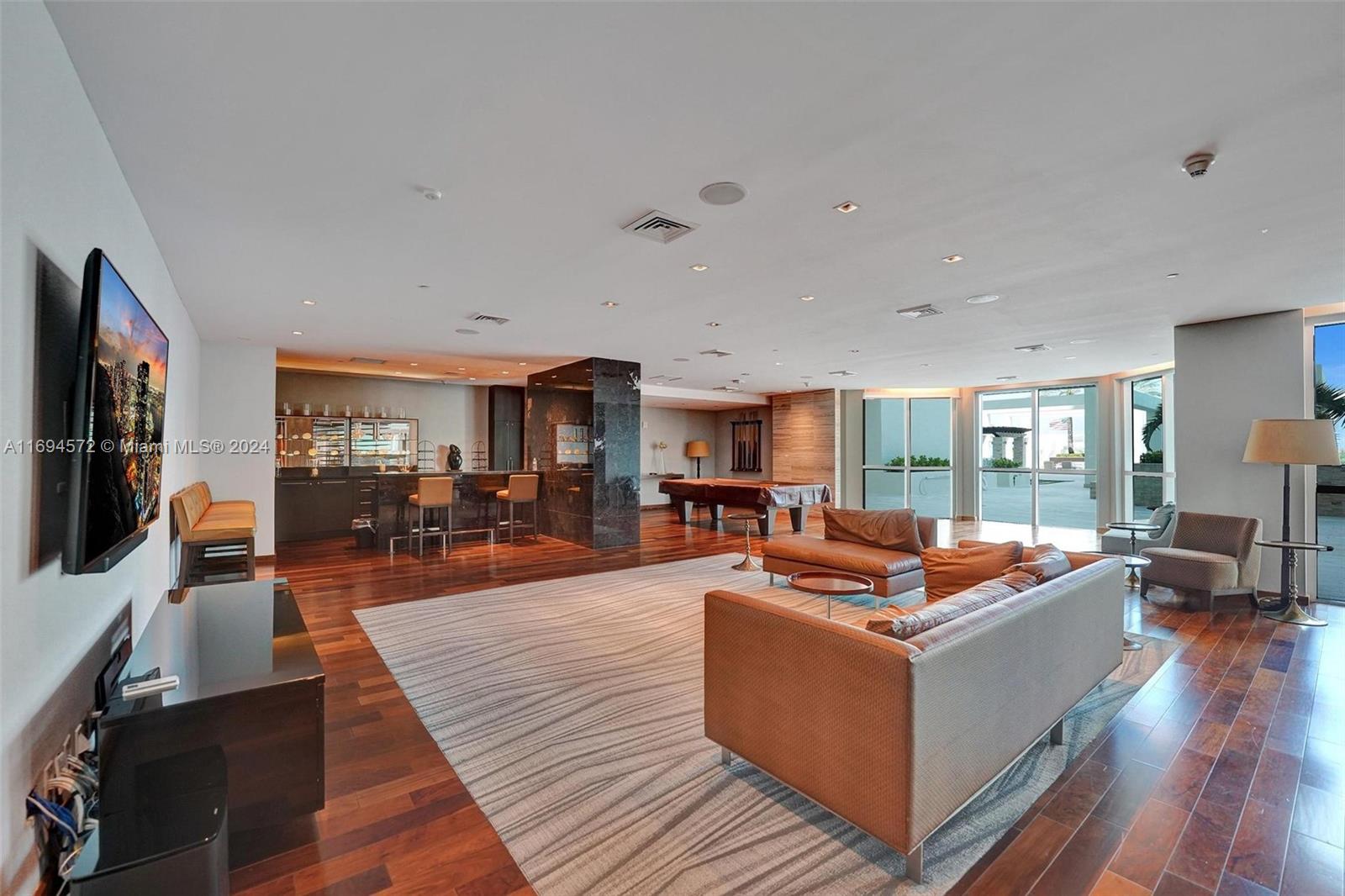 LAS OLAS BEACH CLUB CONDO - Residential