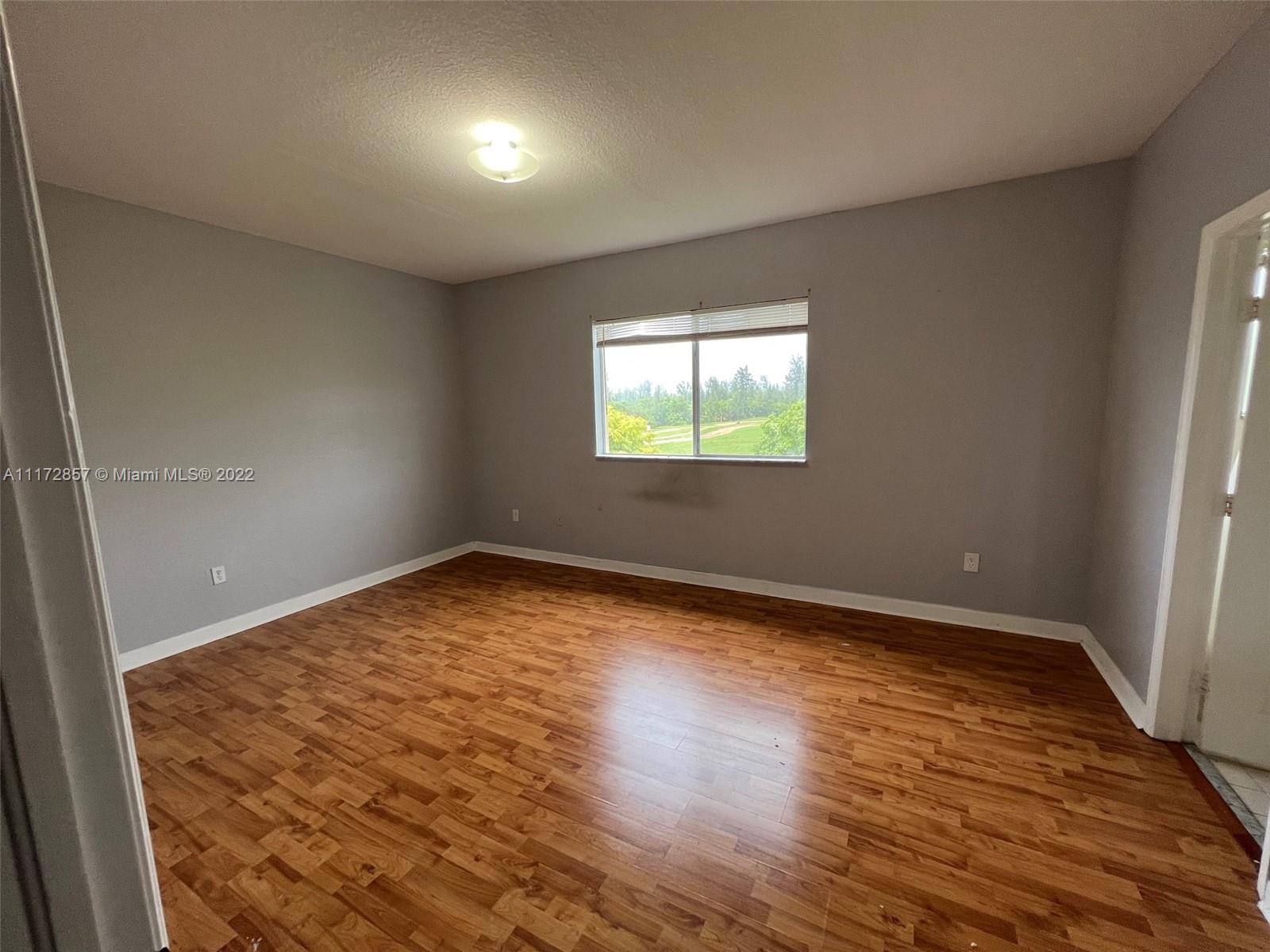 SANTA BARBARA 1ST ADDN - Residential