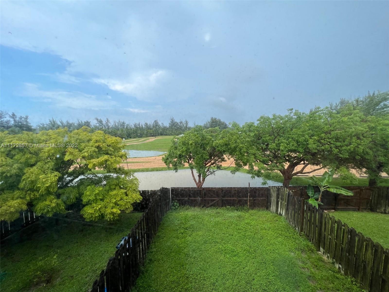 SANTA BARBARA 1ST ADDN - Residential