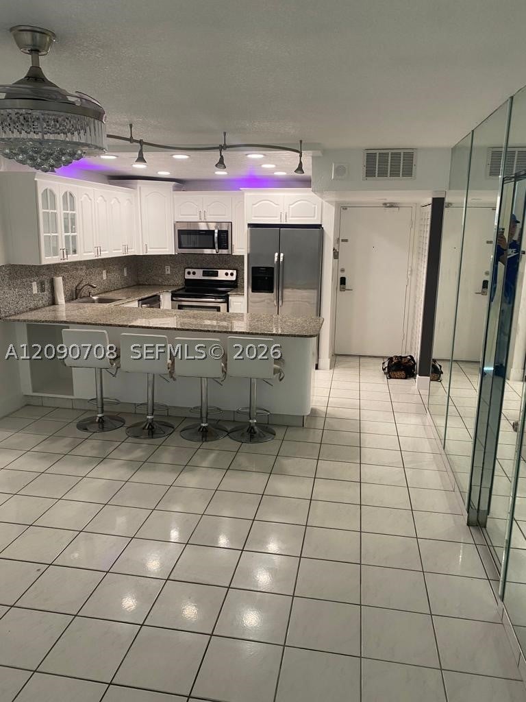 401 Ocean Dr 1021