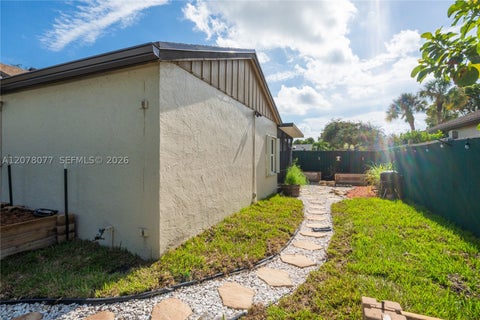 Tiny photo for 6526 Windsor Dr, Parkland, FL 33067 (MLS # A12078077)