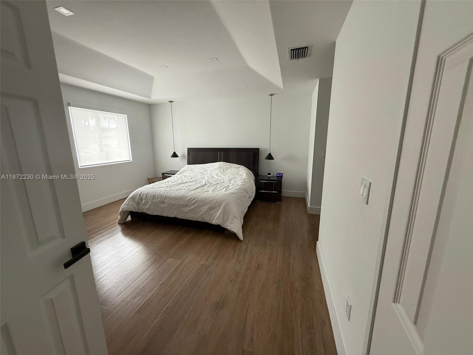 DORAL ISLES PACIFICA - Residential Lease