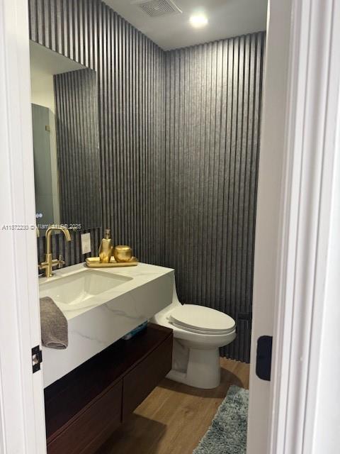 DORAL ISLES PACIFICA - Residential Lease