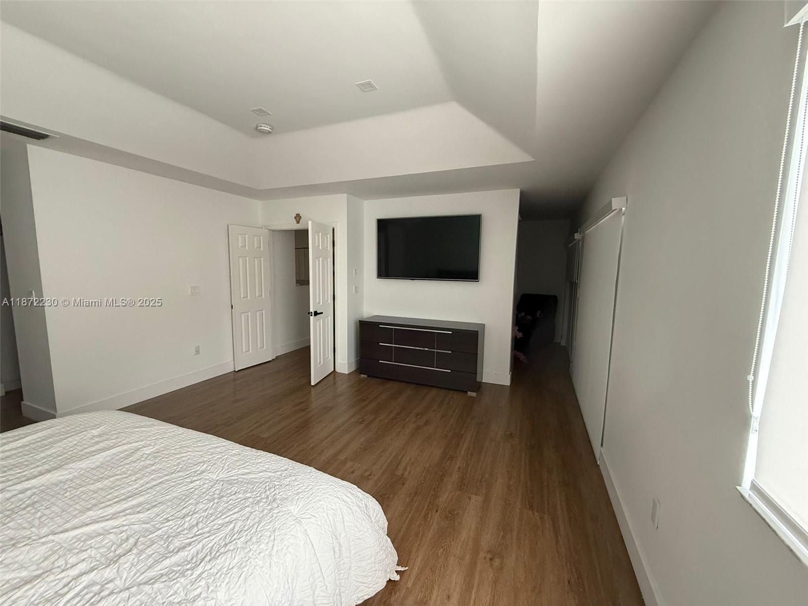 DORAL ISLES PACIFICA - Residential Lease