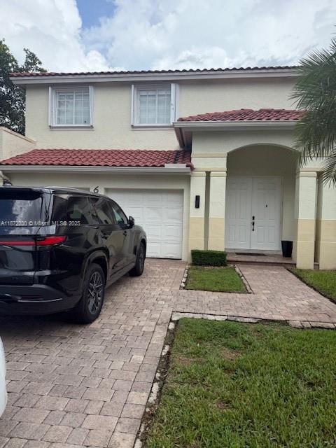 6901 NW 112th Ave