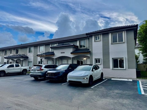 Photo of 5605 NW 109th Ave #76, Doral, FL 33178 (MLS # A11978685)