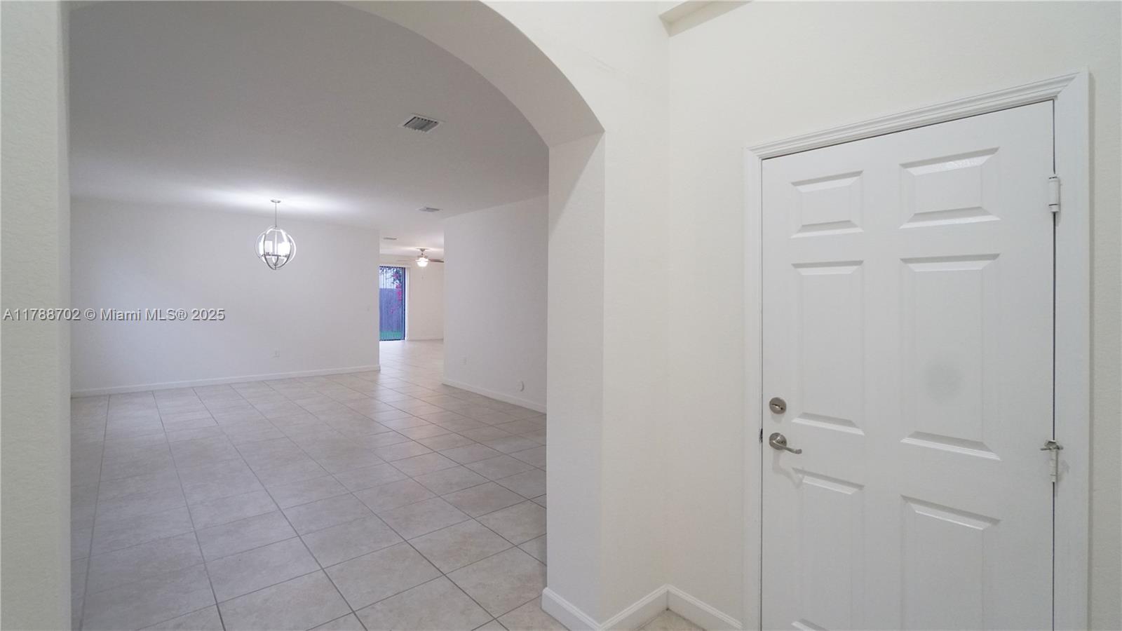 464 SE 35th Ave