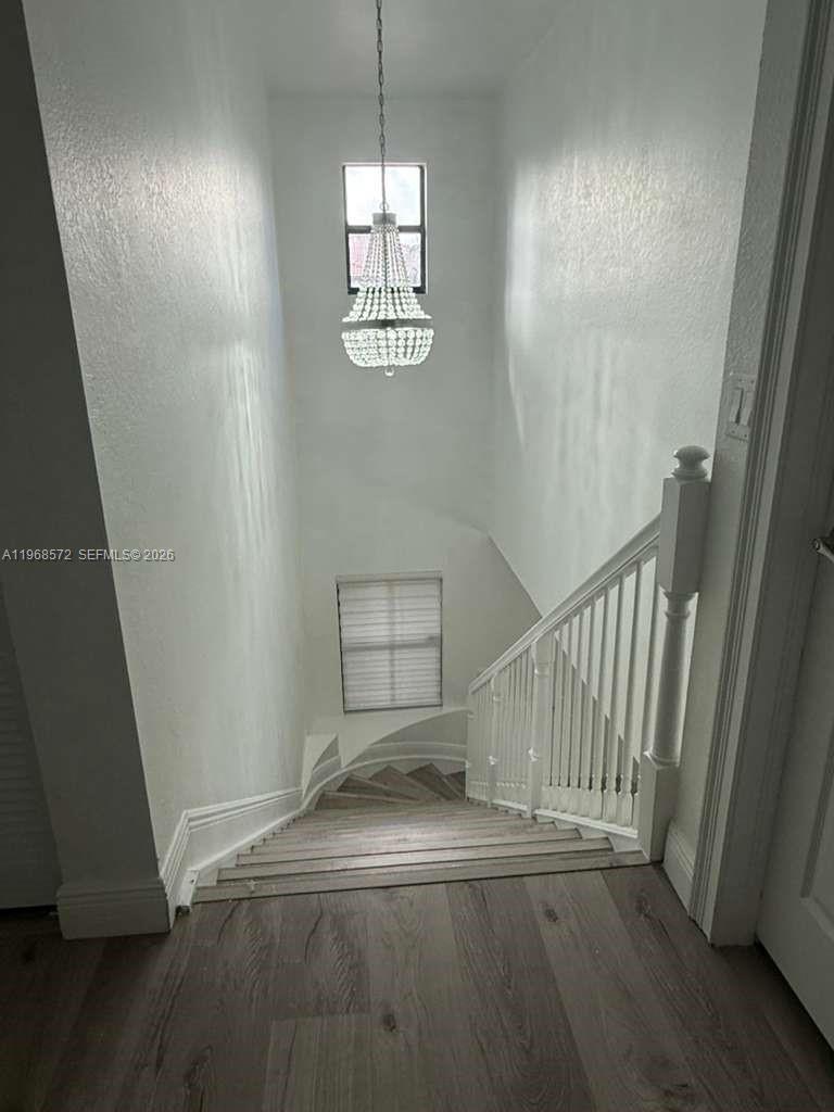 DORAL BREEZE - Residential