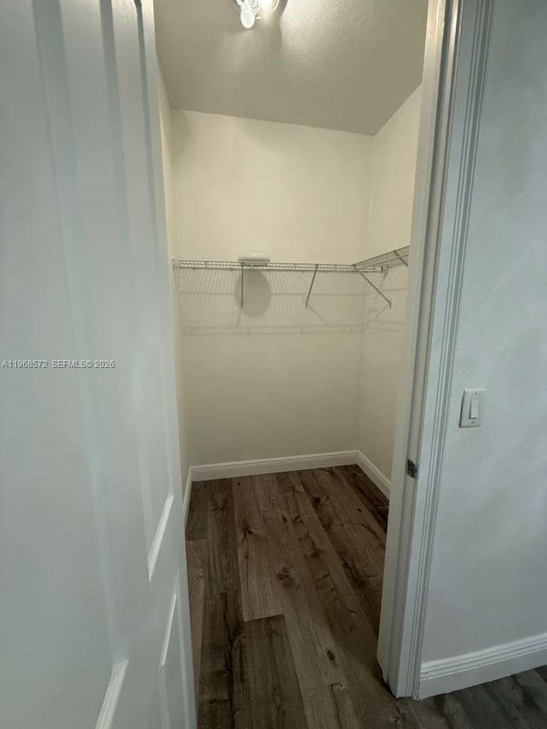 DORAL BREEZE - Residential