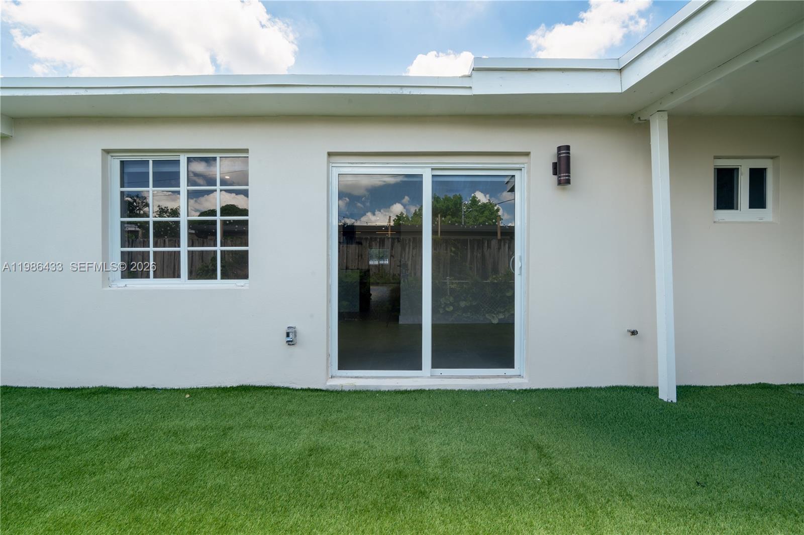 W MIAMI SHORES SEC B - Residential
