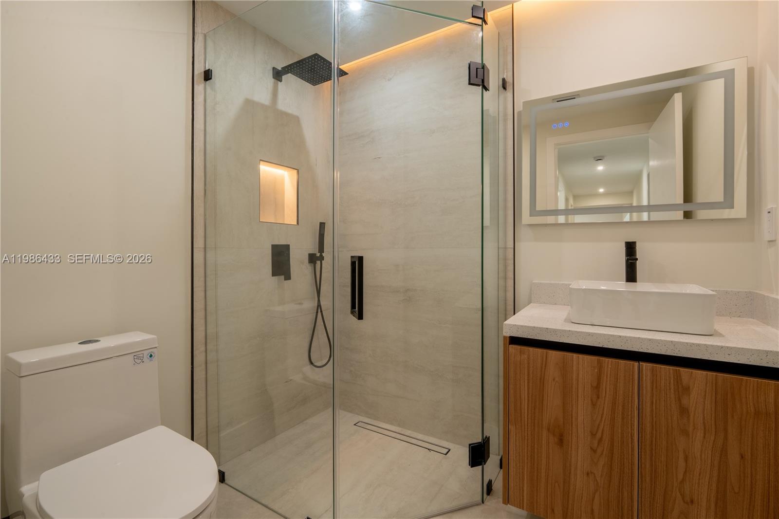 W MIAMI SHORES SEC B - Residential