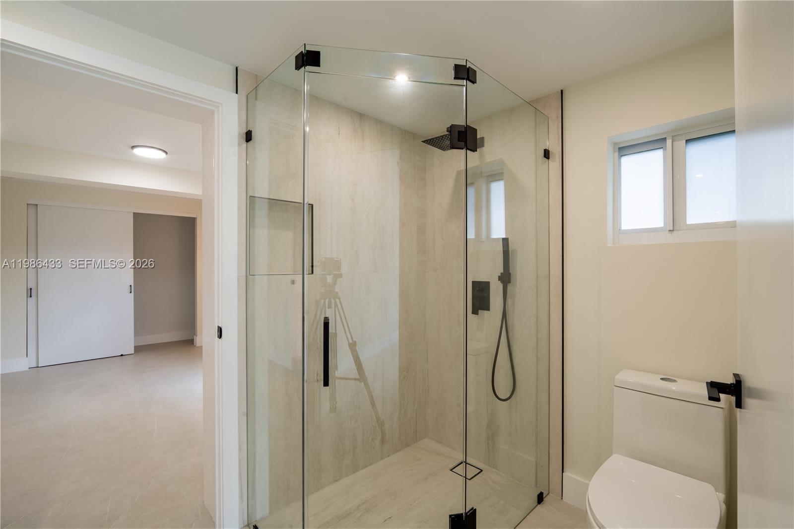 W MIAMI SHORES SEC B - Residential