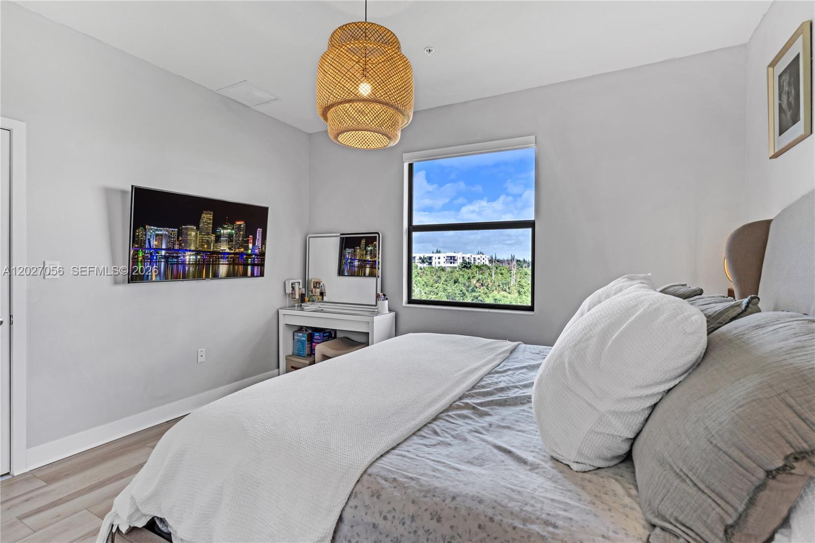 APEX AT PARK CENTRAL CONDO - Residential