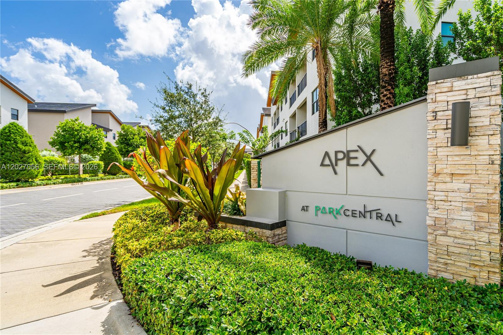 APEX AT PARK CENTRAL CONDO - Residential