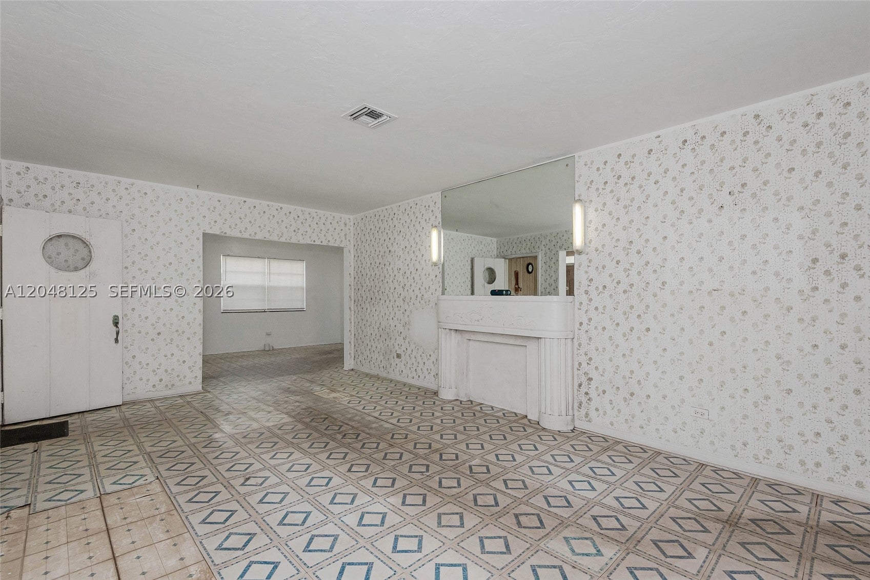 245 NE 48th St