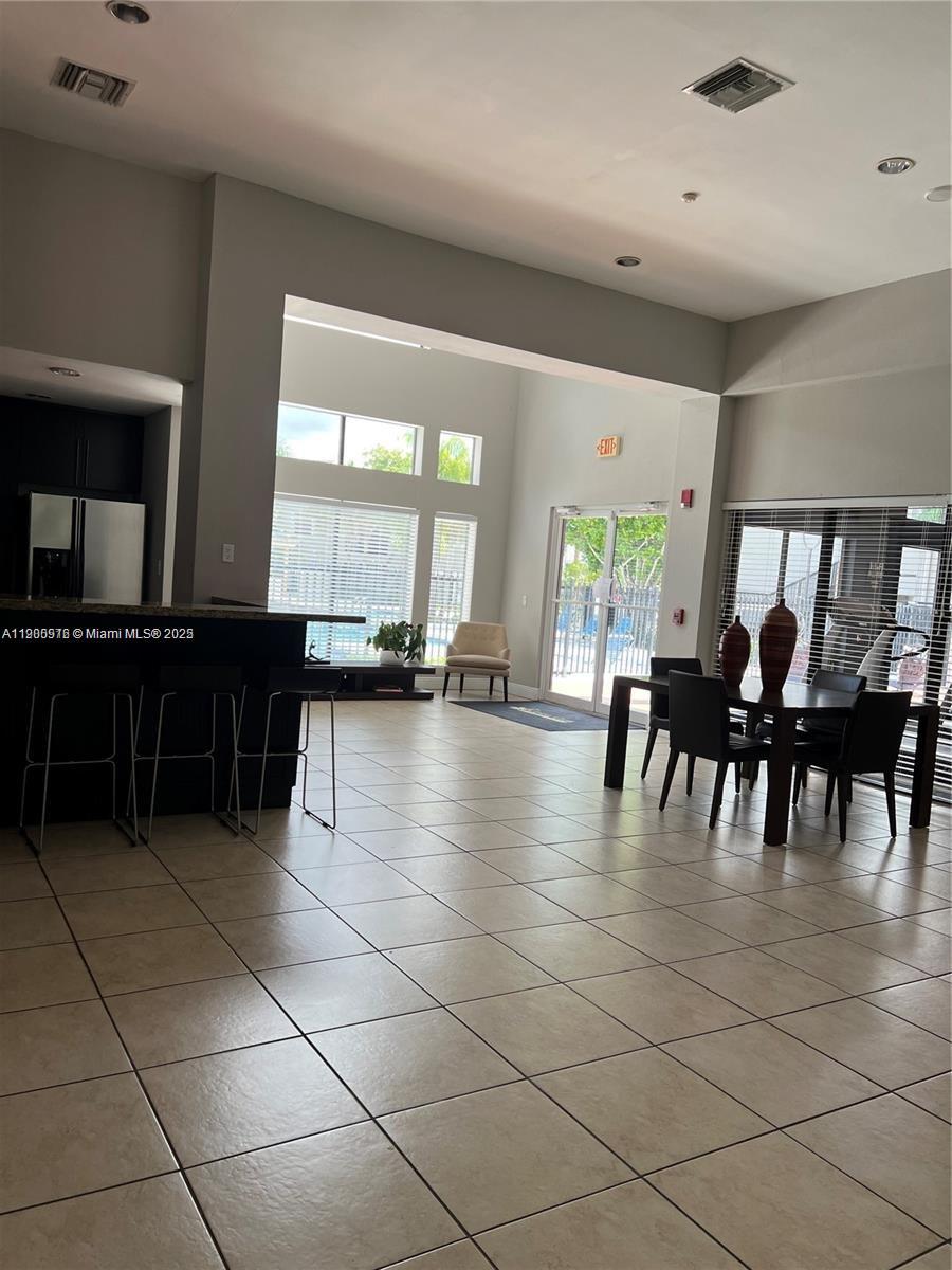 CORAL CLUB GARDEN VILLAS - Residential Lease