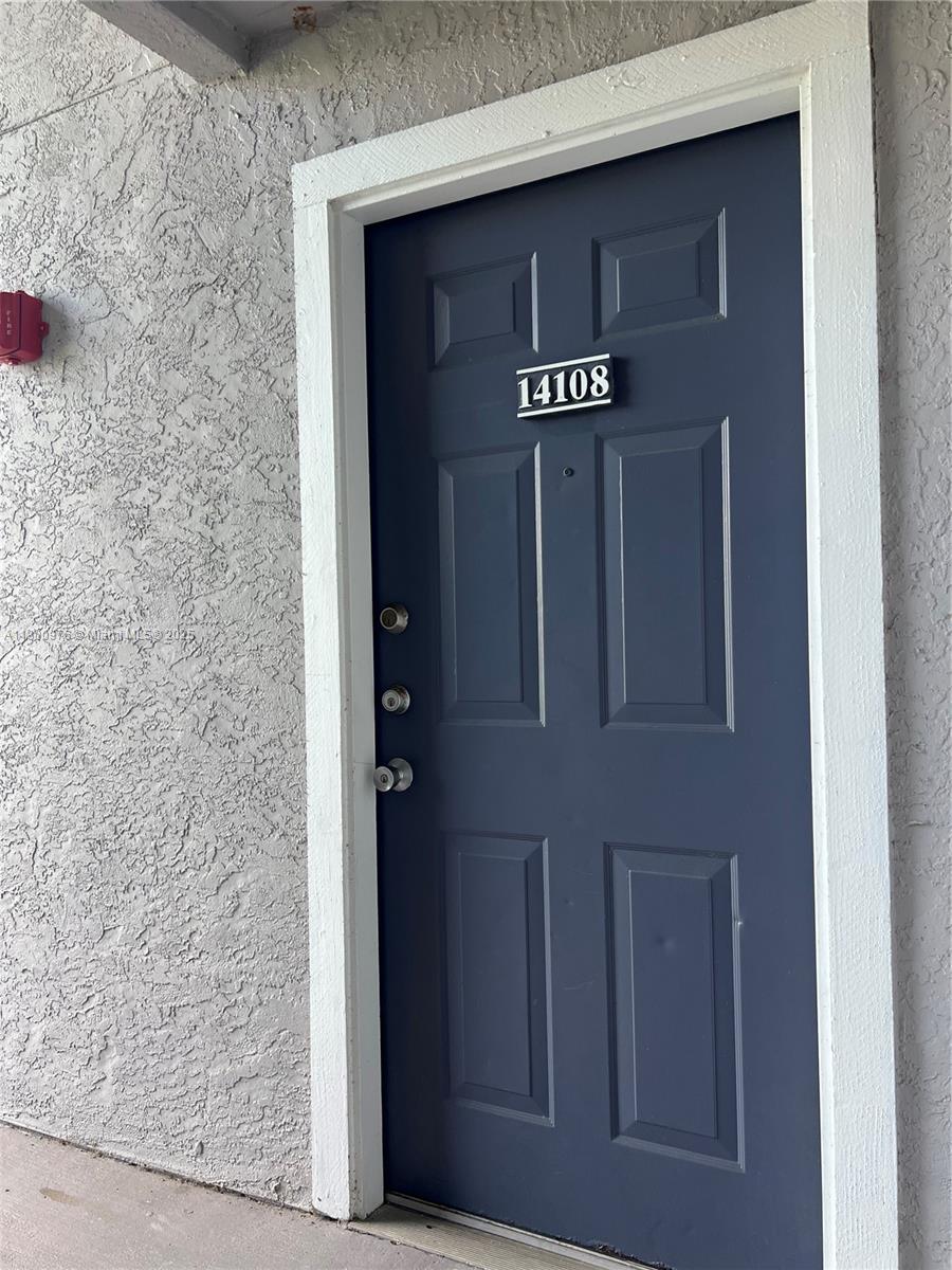 CORAL CLUB GARDEN VILLAS - Residential Lease