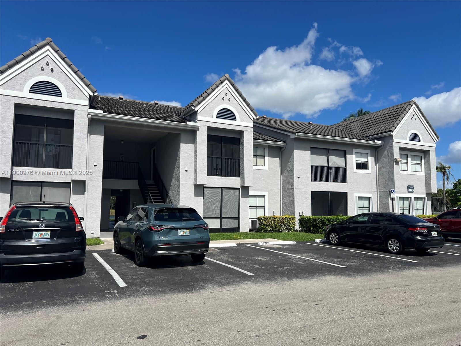 CORAL CLUB GARDEN VILLAS - Residential Lease