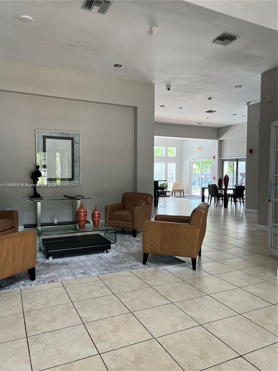 CORAL CLUB GARDEN VILLAS - Residential Lease