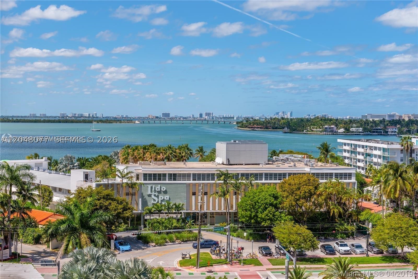 5 Island Ave 8H