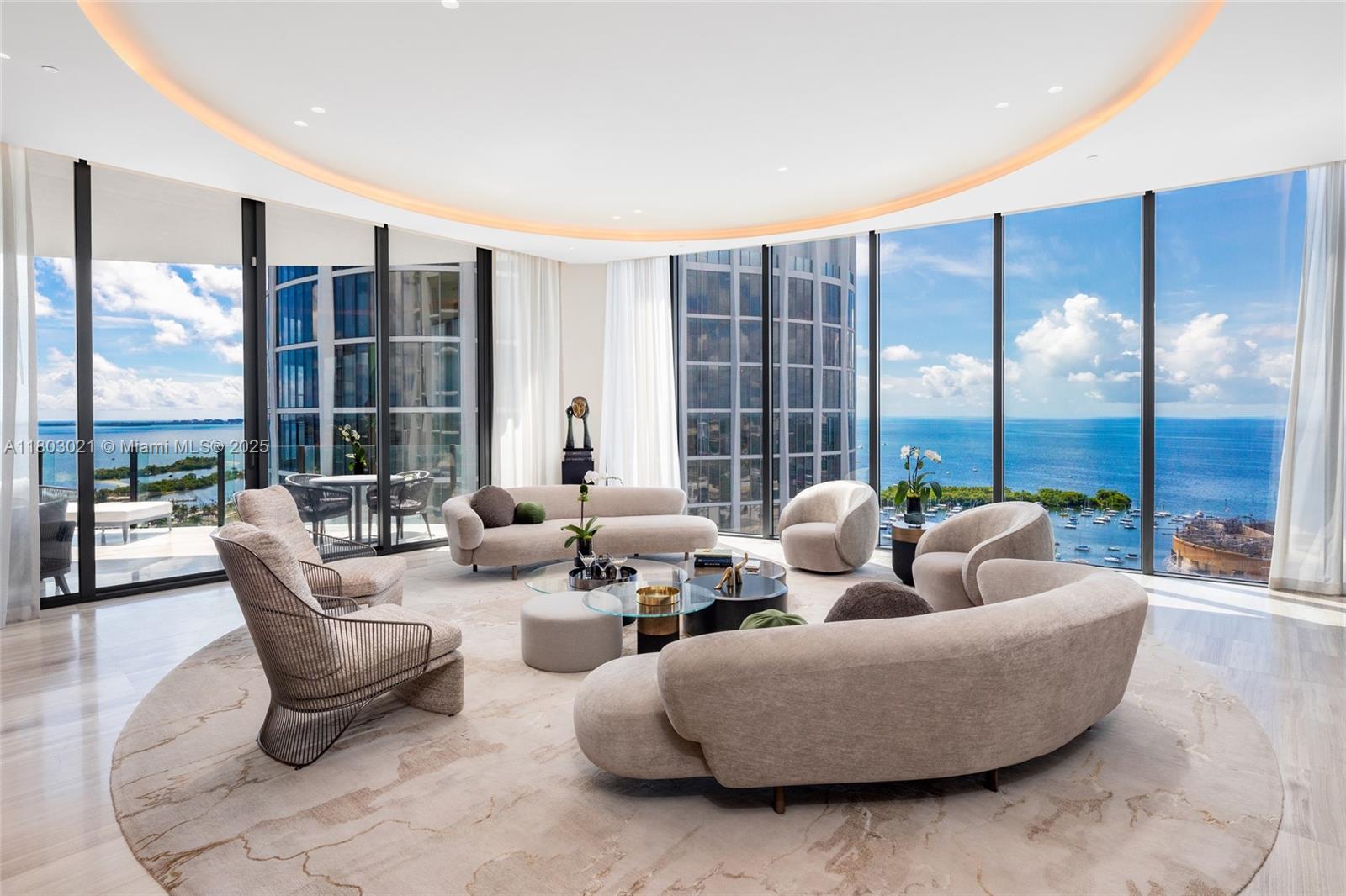 2821 S Bayshore Dr 20Ab, Miami, Broward County, Florida - 5 Bedrooms  
6.5 Bathrooms - 