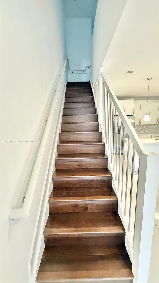 WEITZER AVENTURA PLACE CO - Residential