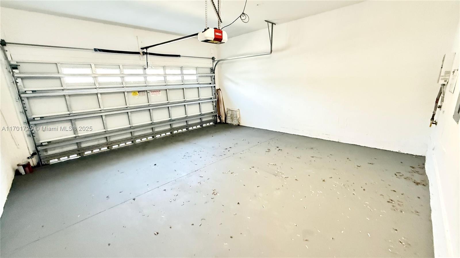 WEITZER AVENTURA PLACE CO - Residential