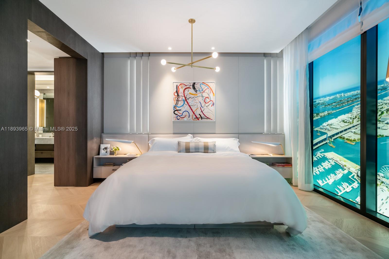 Waldorf Astoria Miami - Residential