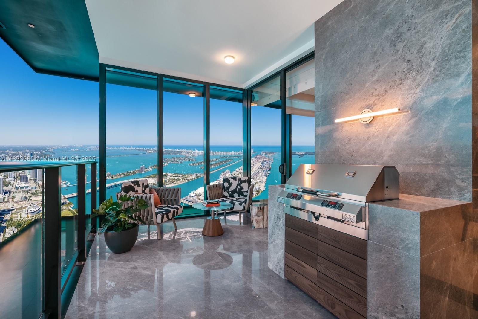 Waldorf Astoria Miami - Residential
