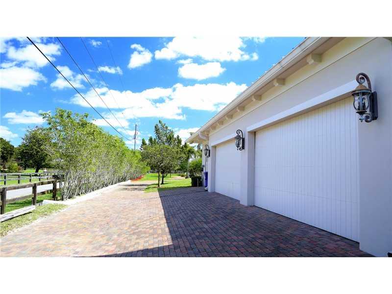 EVERGLADE SUGAR & LAND CO - Residential