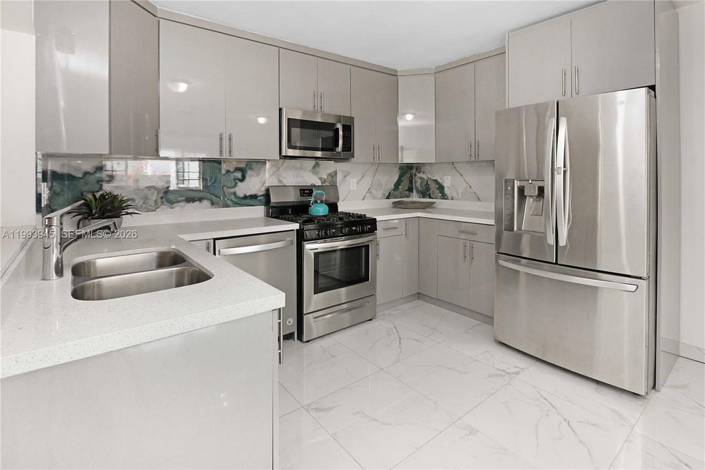 Photo of 1510 Hayes St #0, Hollywood, FL 33020 (MLS # A11993945)