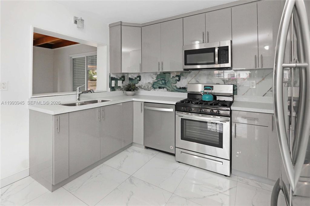 Photo of 1510 Hayes St #0, Hollywood, FL 33020 (MLS # A11993945)