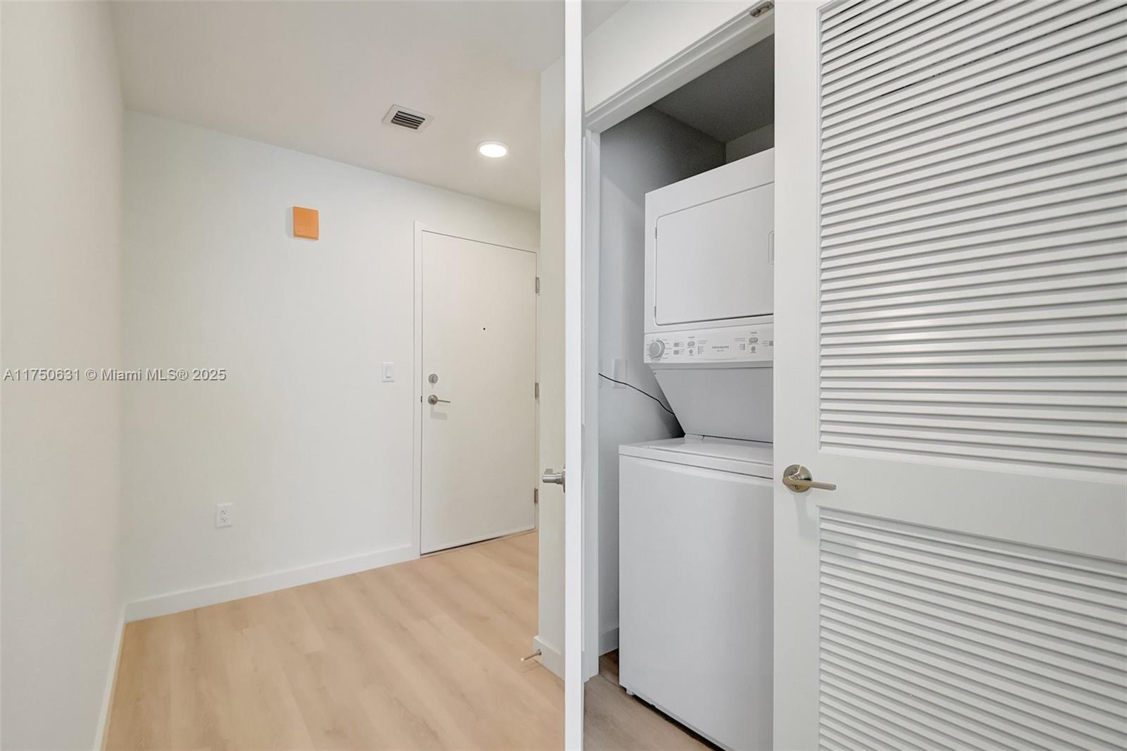LAKE WORTH HEIGHTS - Residential Lease
