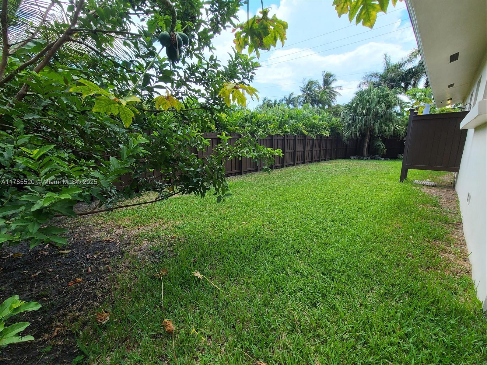 BAY HARBOR ISLAND - Residential